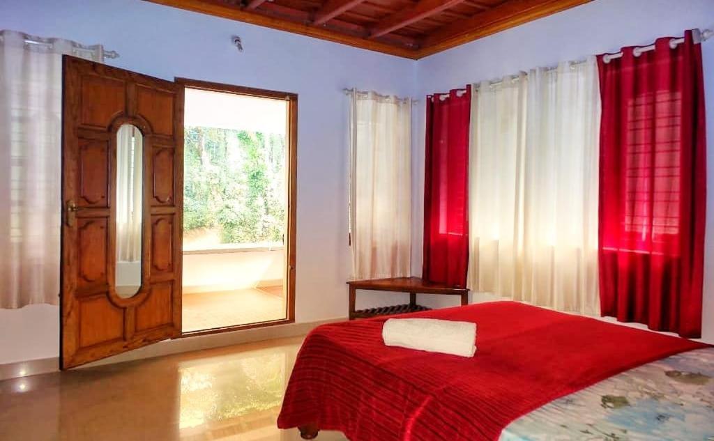 Coorg Divine Spark Home Stay Suntikoppa Extérieur photo