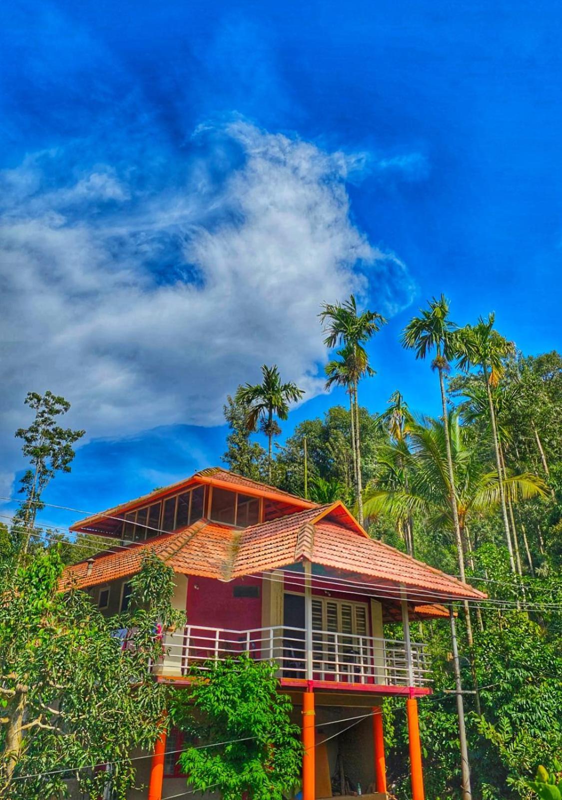 Coorg Divine Spark Home Stay Suntikoppa Extérieur photo